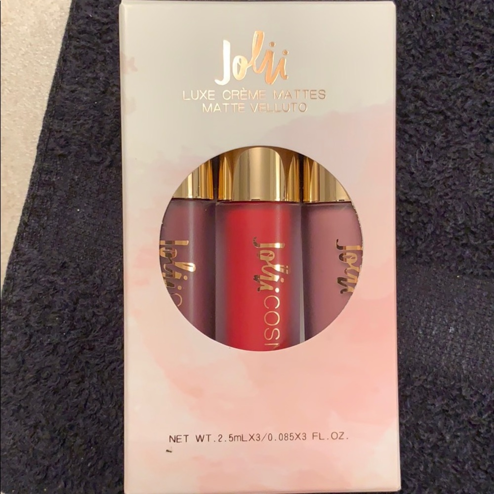 Jolii luxe creme matte trio